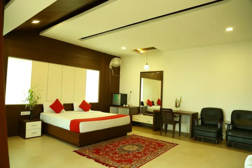 Meenmutty Heights - Image 1