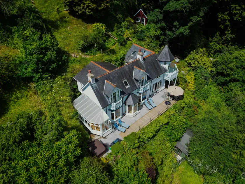 Exclusive Home With the Best Views in Dartmouth - Image 1
