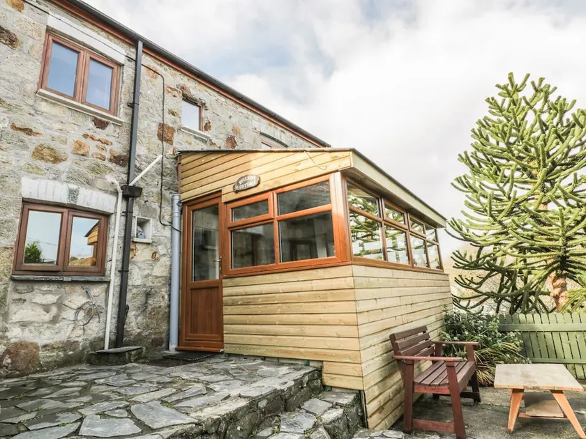 Bellbine Cottage - Image 1