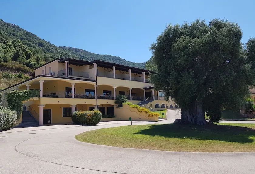 Hotel S'Olia - Image 1