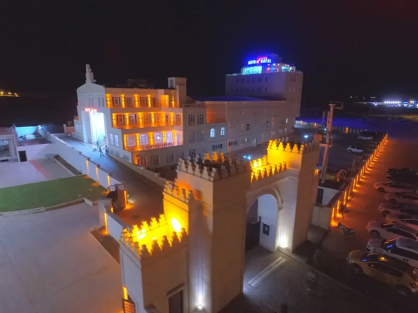 Akitu Hotel - Image 1