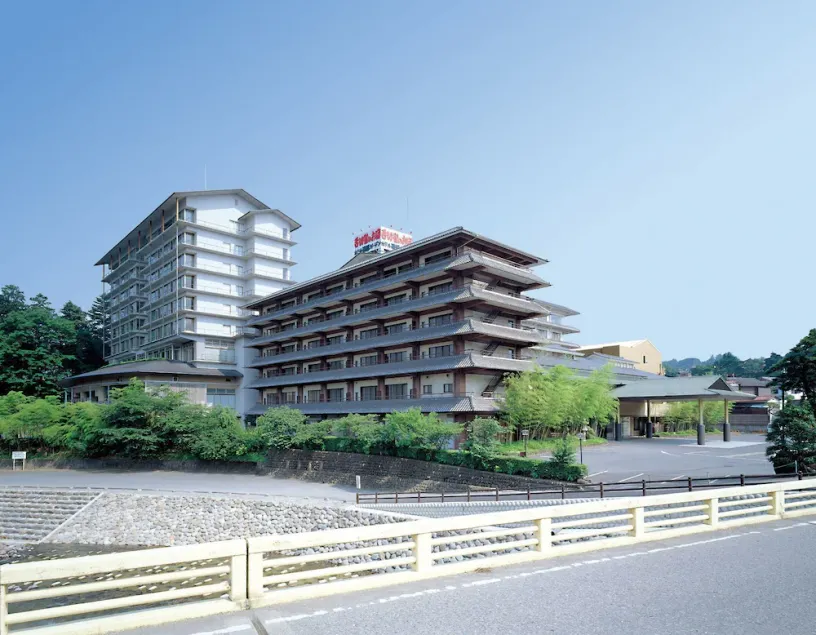 Hotel Isobe Garden - Image 1