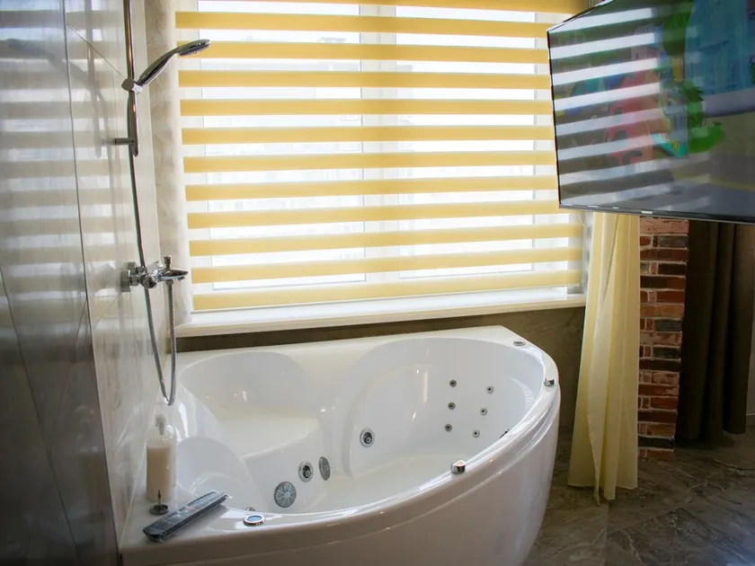 JACUZZI VIP SMART ApartHotel, Панорамныи вид Центр Минска - Image 1