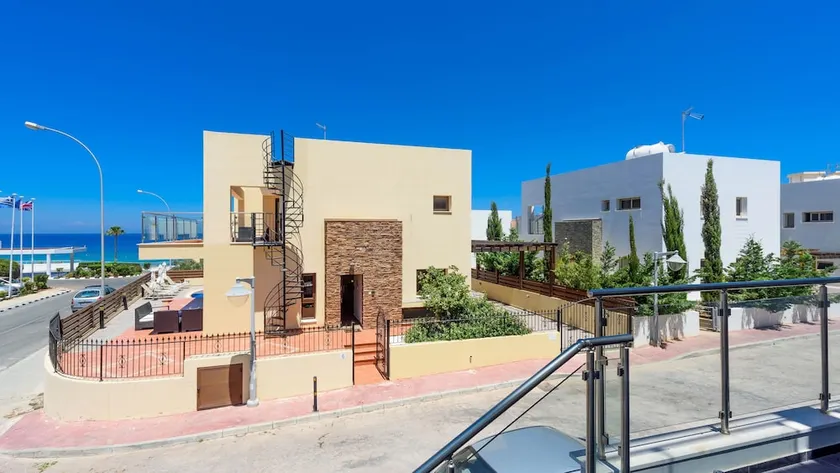 Fig Tree Bay Villa 6 - Image 1