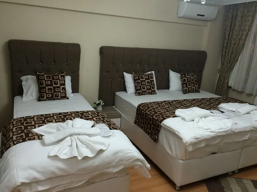 Black Bird Suite Hotel - Image 1
