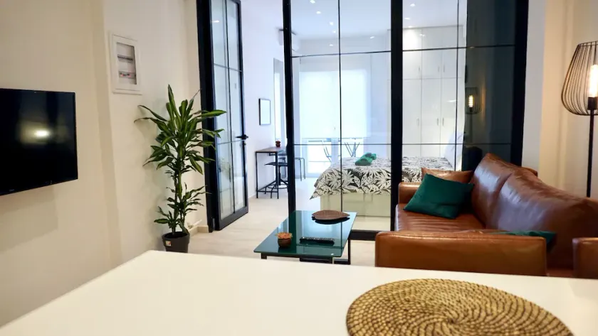 Industrial Style Studio in Athens - Image 1