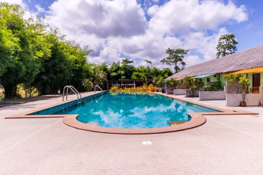Diamond Home Resort - Image 1