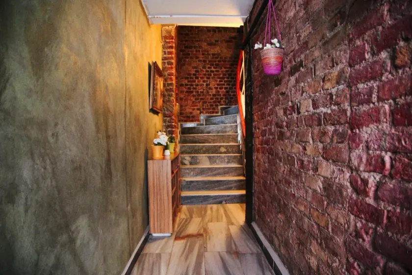 Innjoy Hostel - Image 1