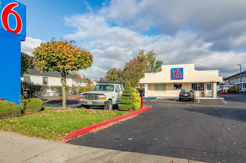 Motel Six Gresham/Portland - Image 1