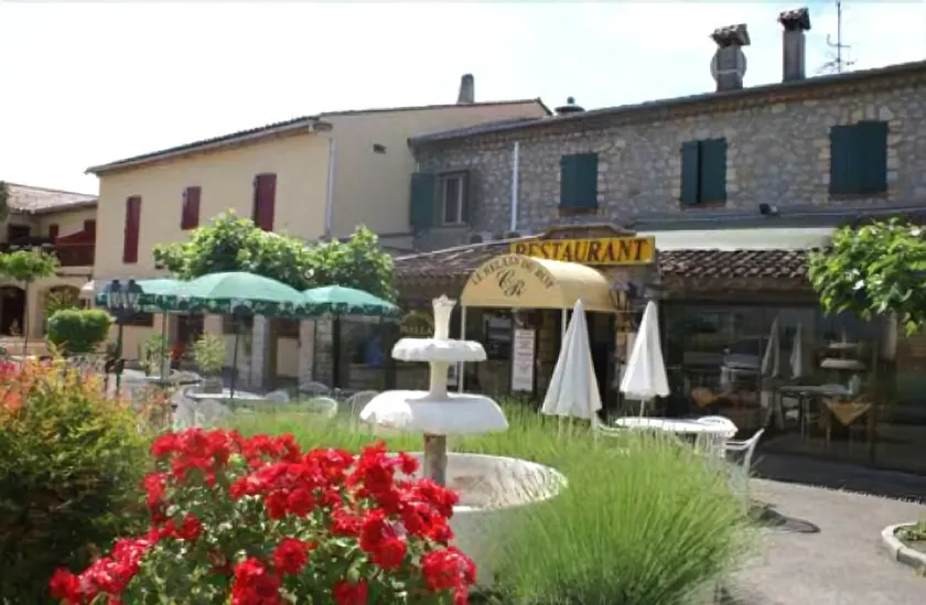 Le Relais Du Lac - Image 1