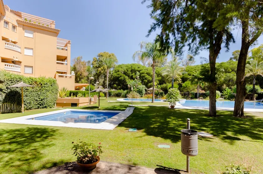 Apartamentos O2 El Puerto - Image 1