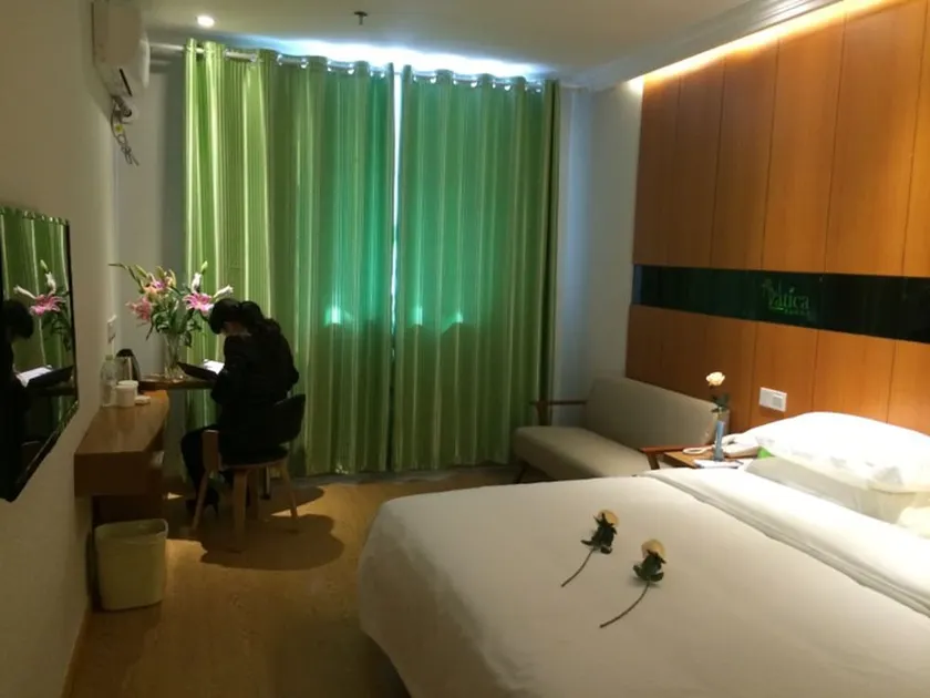 Vatica Taizhou Jiangyan Bus Terminal Station East Nanhuan Road Hotel - Image 1