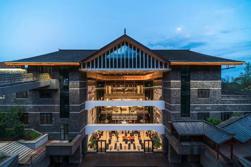 Mingyu Qingcheng Mountain Zun Hotel - Image 1