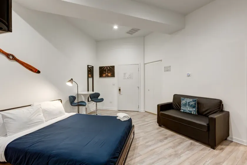 Enjoy A Romantic Chicago Getaway - This Windy City Studio Is Perfect For 2 - 747 Lofts Cabin 104 by RedAwning - Image 1