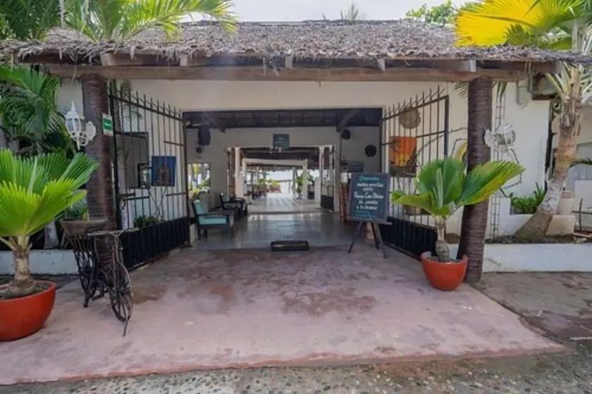 Paraiso Casa Blanca - Image 1