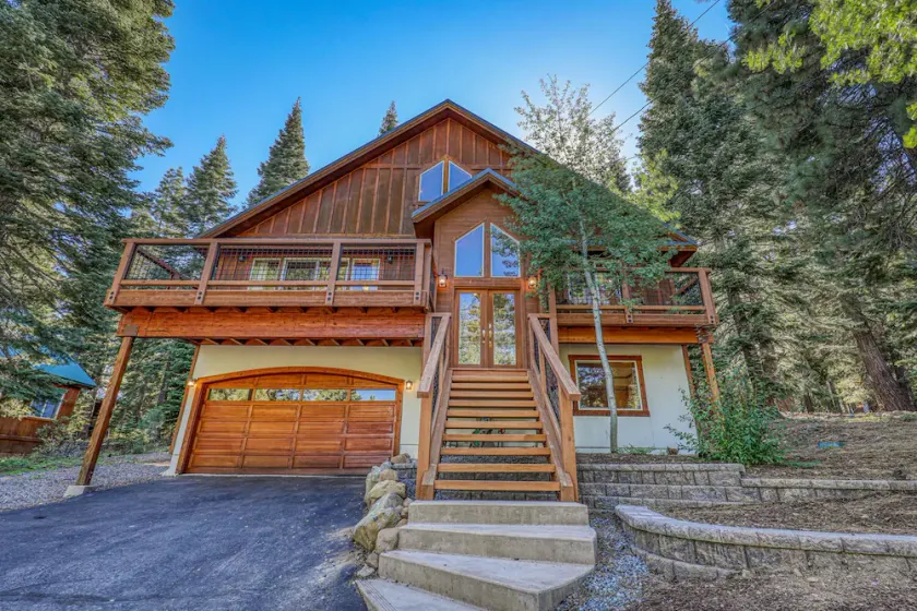 Sunrise Chalet by Tahoe Mountain Properties - Image 1