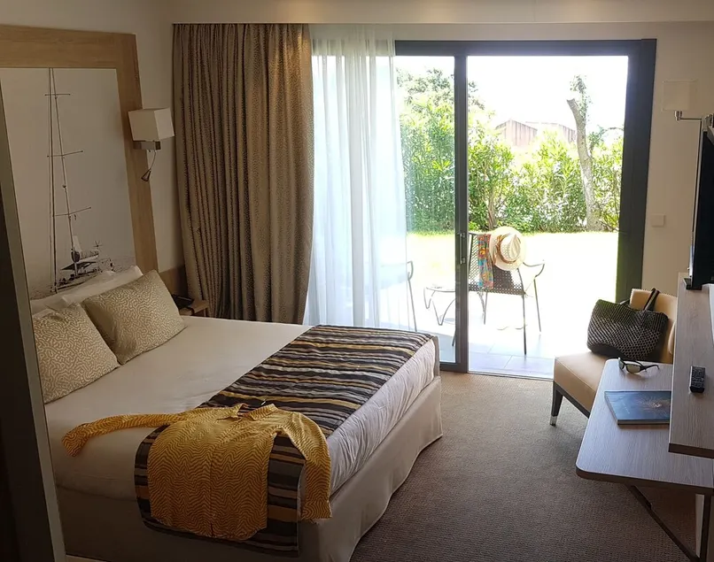 Hotel Davia - Image 1