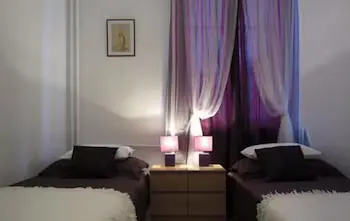 Unique Warsaw Center Apartment - Image 1