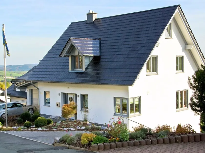 Light Filled Apartment in Düdinghausen Sauerland With Garden - Image 1