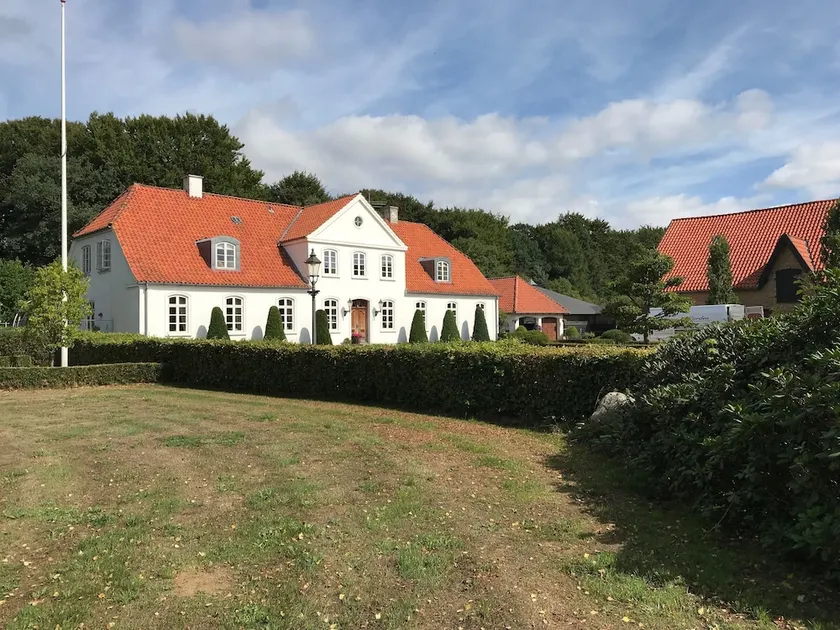 Louiselund Bed & Breakfast - Image 1