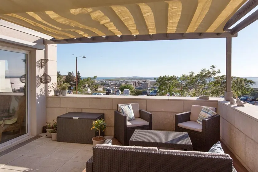 Villa With 3 Bedrooms in Sète, With Wonderful sea View, Pool Access, E - Image 1