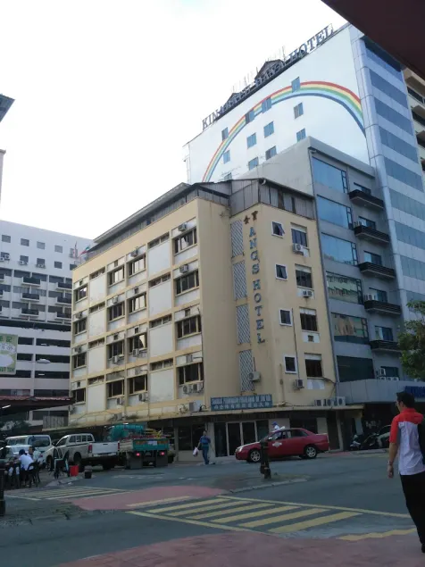 Ang's Hotel - Image 1