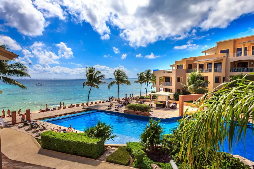 El Faro Oceanfront by Bric - Image 1