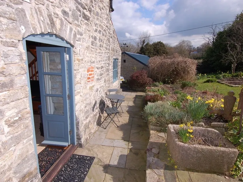 The Cider Barn - Image 1