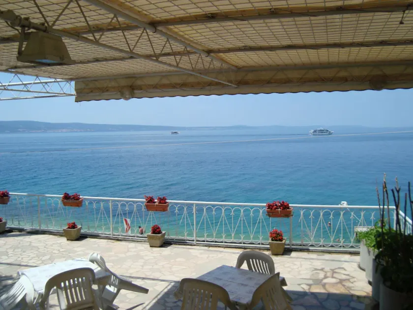 Apartment Stric - 10 m from beach - Image 1