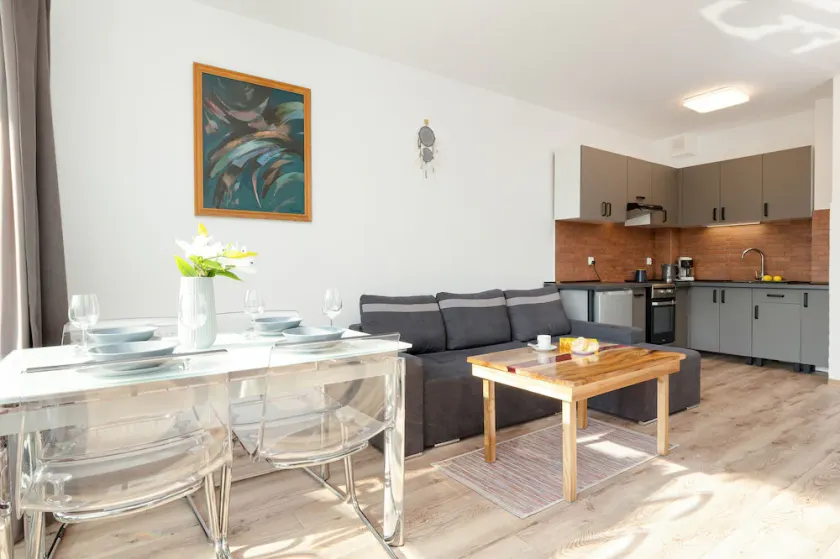 Nadbrzezna Apartments by Renters - Image 1