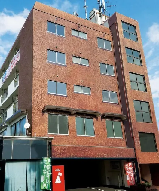 Weekly Hotel Kokura - Image 1