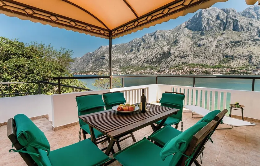 Beautiful Home in Kotor With 3 Bedrooms and Wifi - Image 1