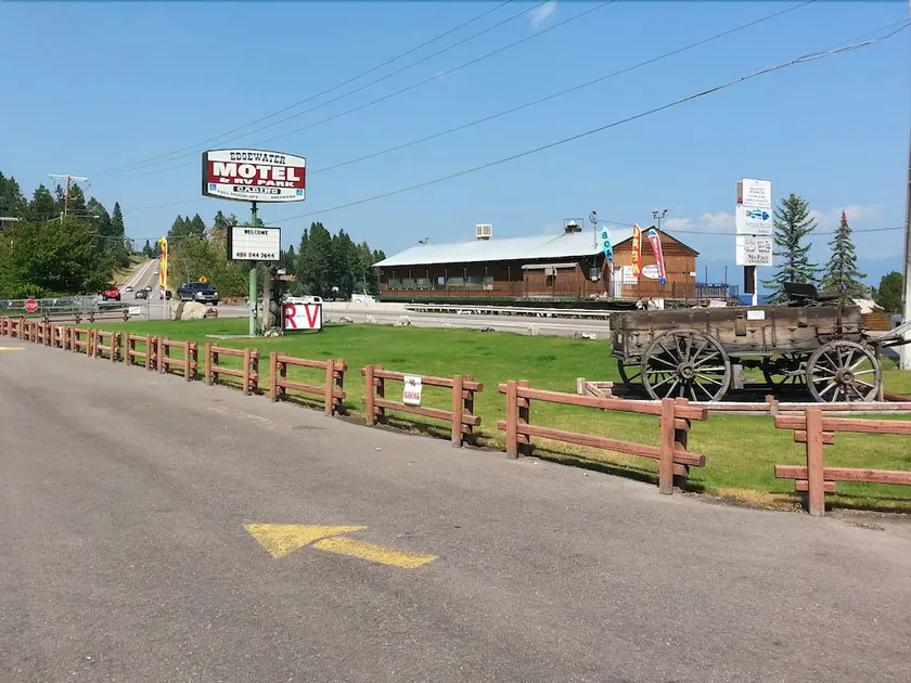 Edgewater RV Resort and Motel - Image 1