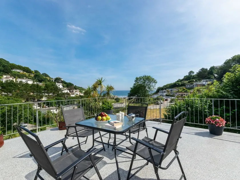 Stylish Villa in Millendreath Near Sea - Image 1