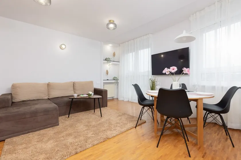 Warsaw Ochota Korotyńskiego by Renters - Image 1