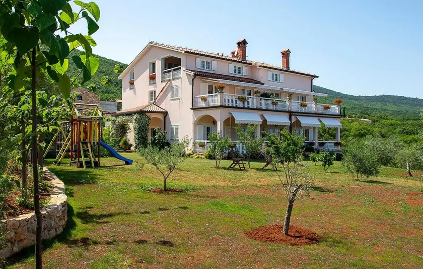 Awesome Apartment in Labin With 1 Bedrooms and Wifi - Image 1