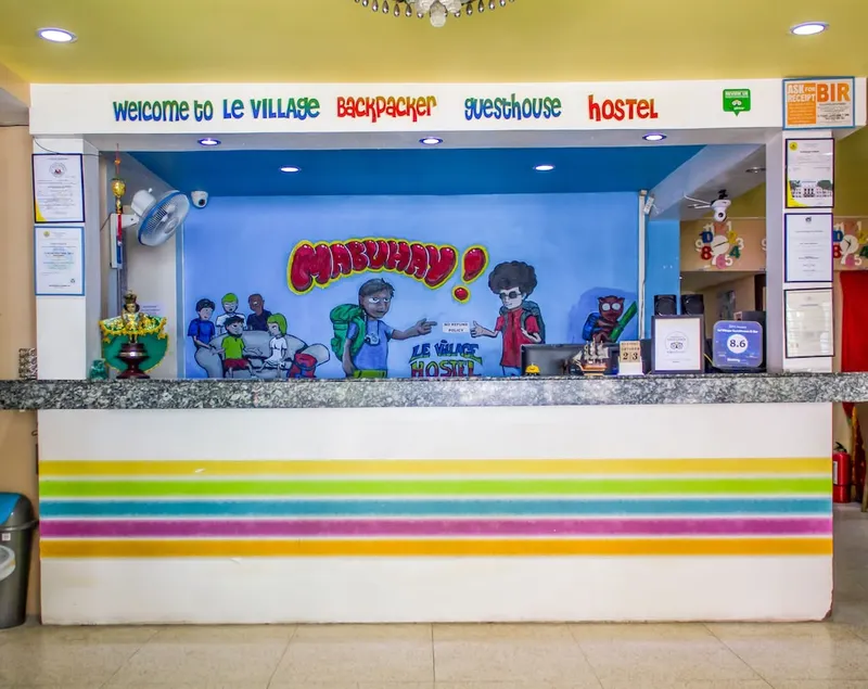 Le Village Hostel - Image 1