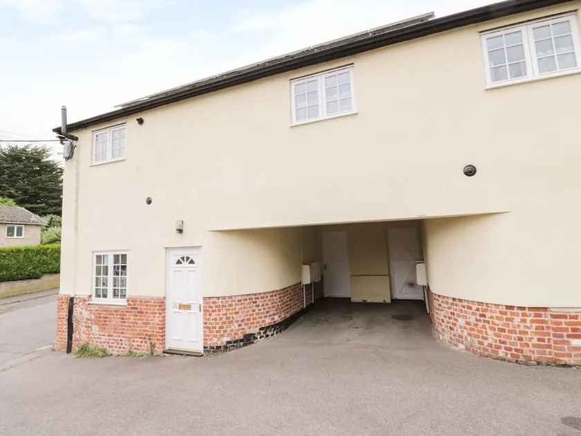 The Old Stables - Image 1