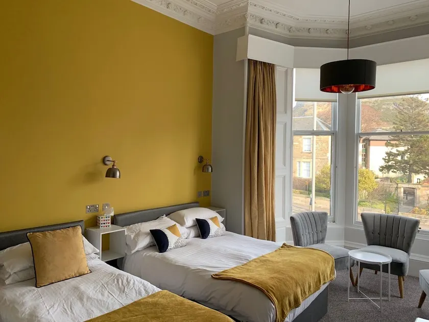 Clan Walker Guest House - Image 1