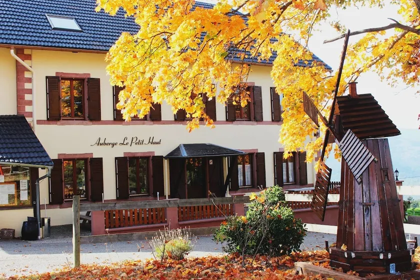 Auberge Le Petit Haut - Image 1