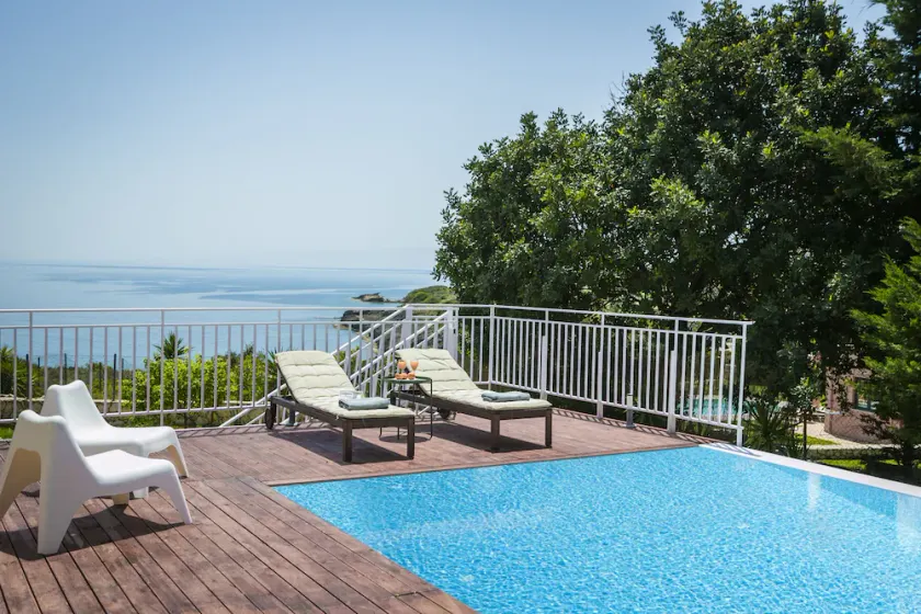 Sea View Villa 3 - Image 1