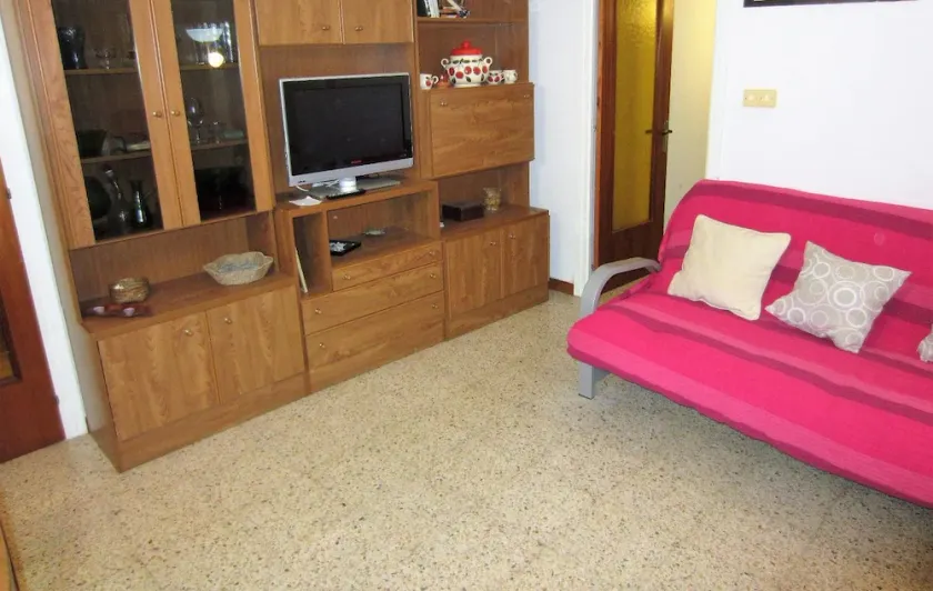 1541 apartment in llanca - Image 1