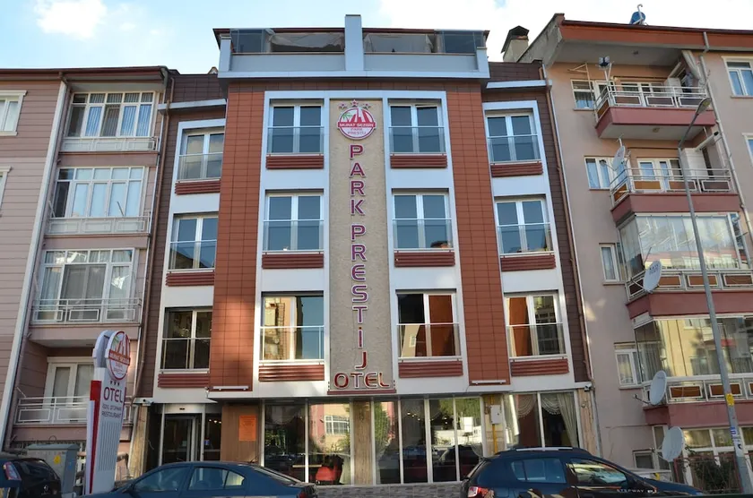 Burdur Park Prestij Otel - Image 1