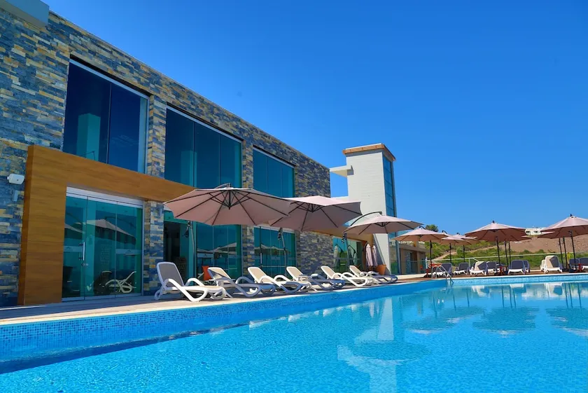 Adabuku Villas - Image 1