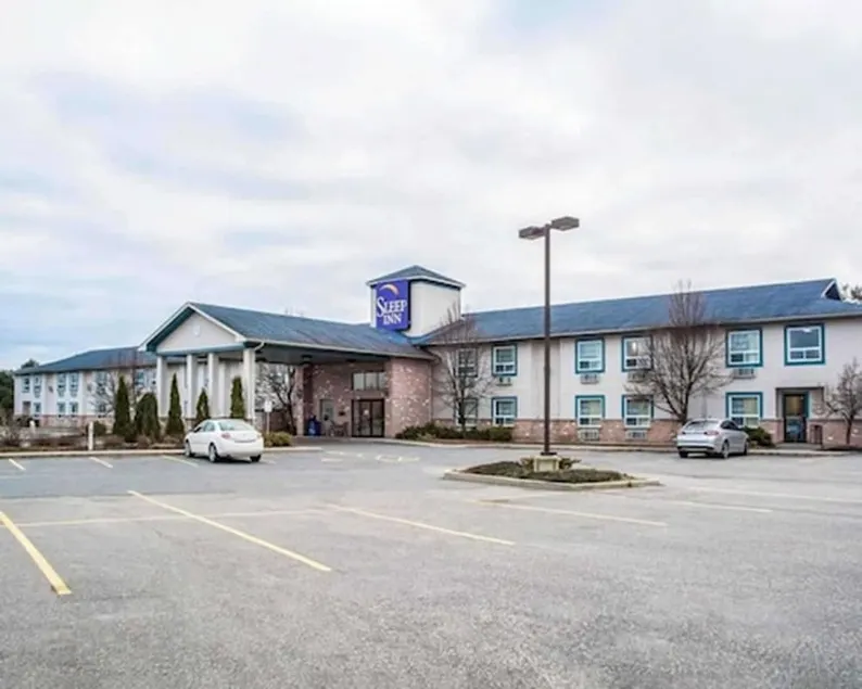 Sleep Inn - Image 1