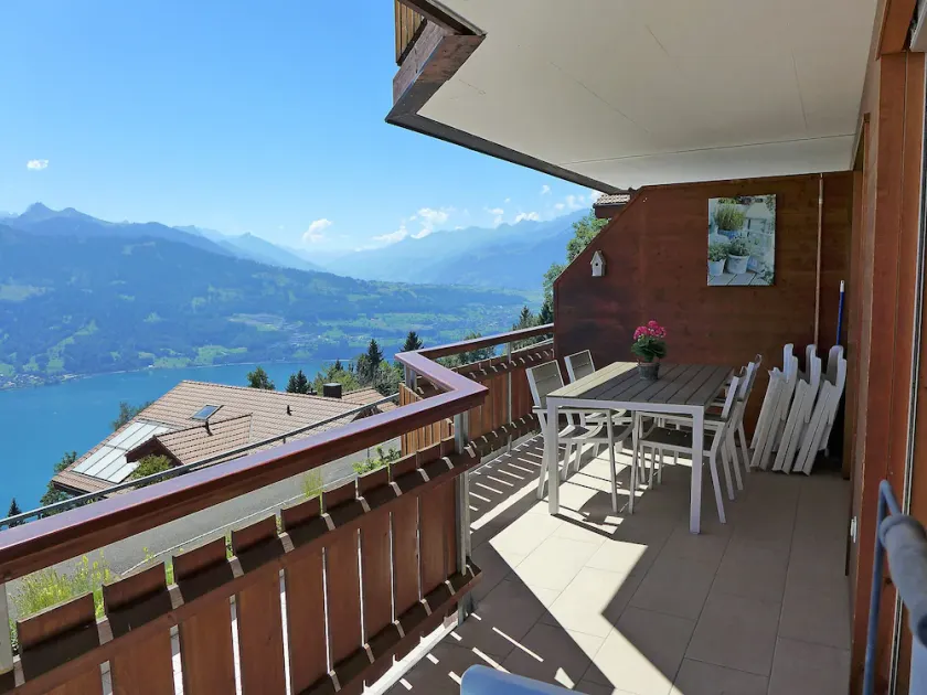 Mountain Lake Panorama Beatenberg - Image 1