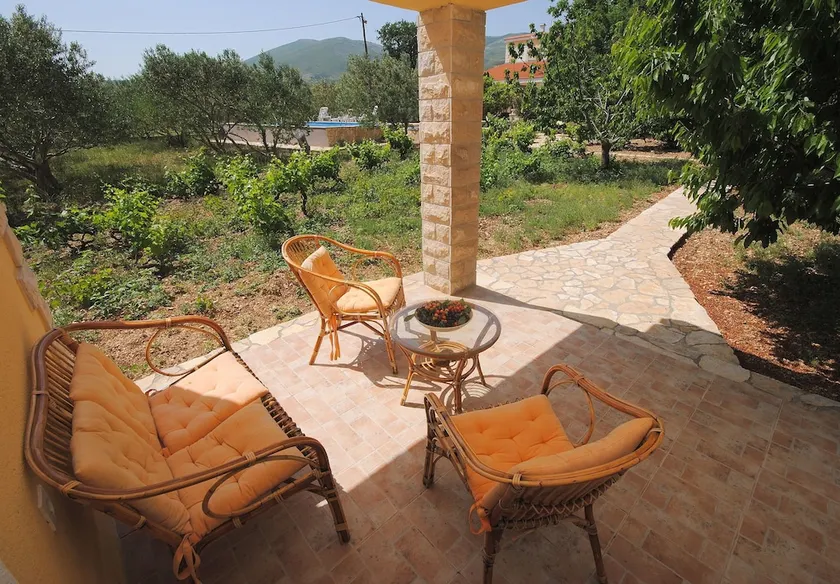 House Maria - Image 1