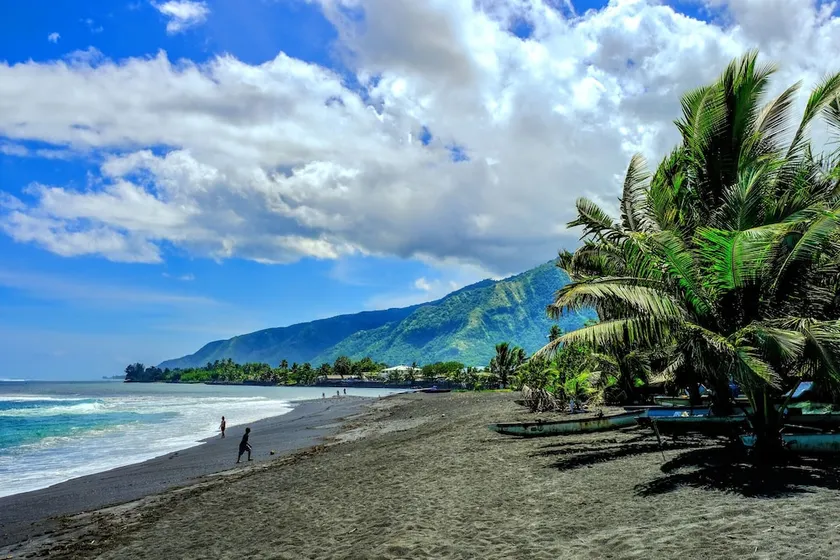TAHITI - Fare Tearii Beach - Image 1