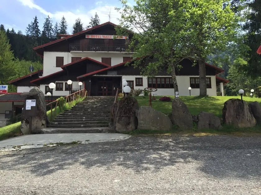 Hotel Valle D'Oro - Image 1