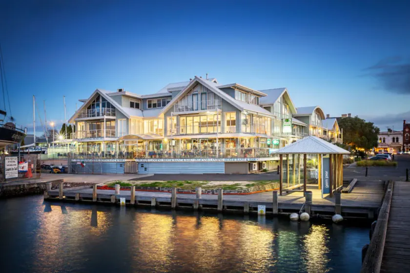 Aligned Corporate Residence Williamstown - Image 1